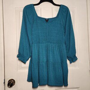 Like New Torrid Crinkle Gauze Smocked 3/4 Tiered Blouse - Size 0 (0X- L - 12)